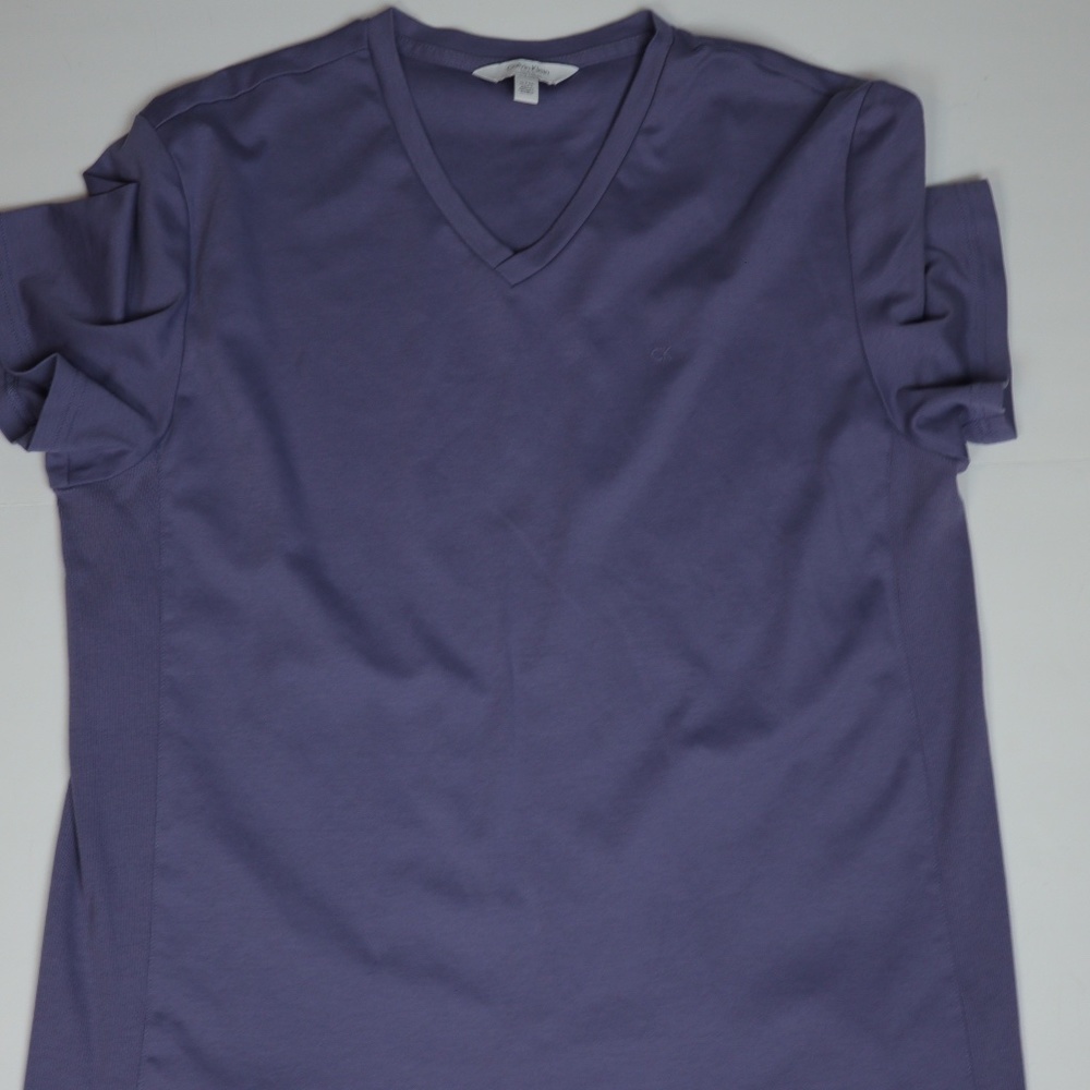 Calvin Klein Men's Vneck Tee